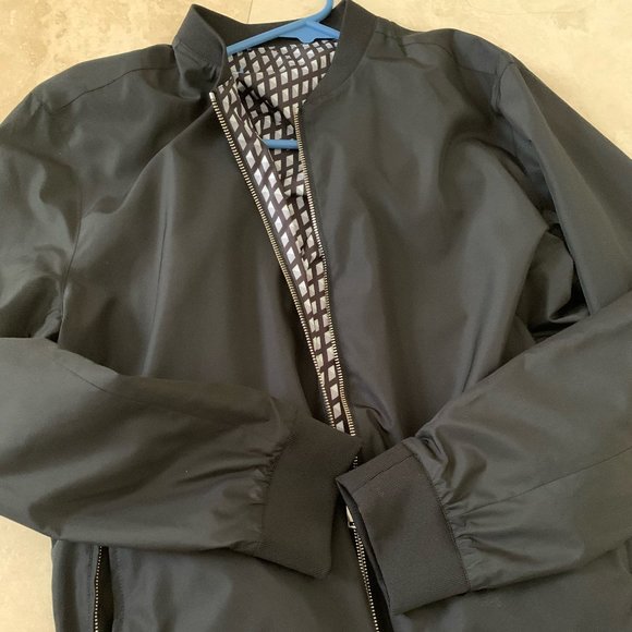 COS Reversible zip-up jacket|B& W Geo Pattern Sz S - Picture 10 of 11